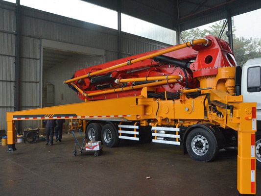 Official Manufacturer 43m Truck Mounted Concrete Pump