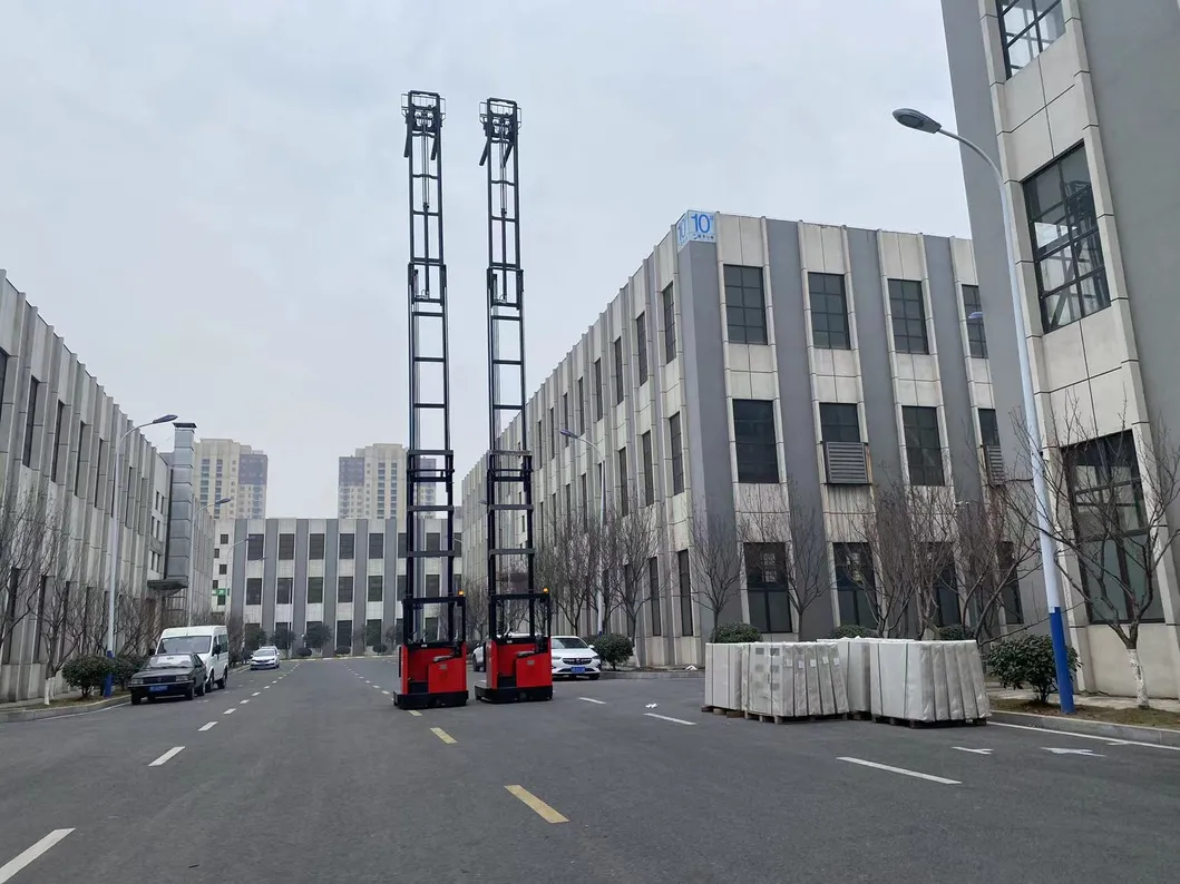 Electric Reach Truck View 1