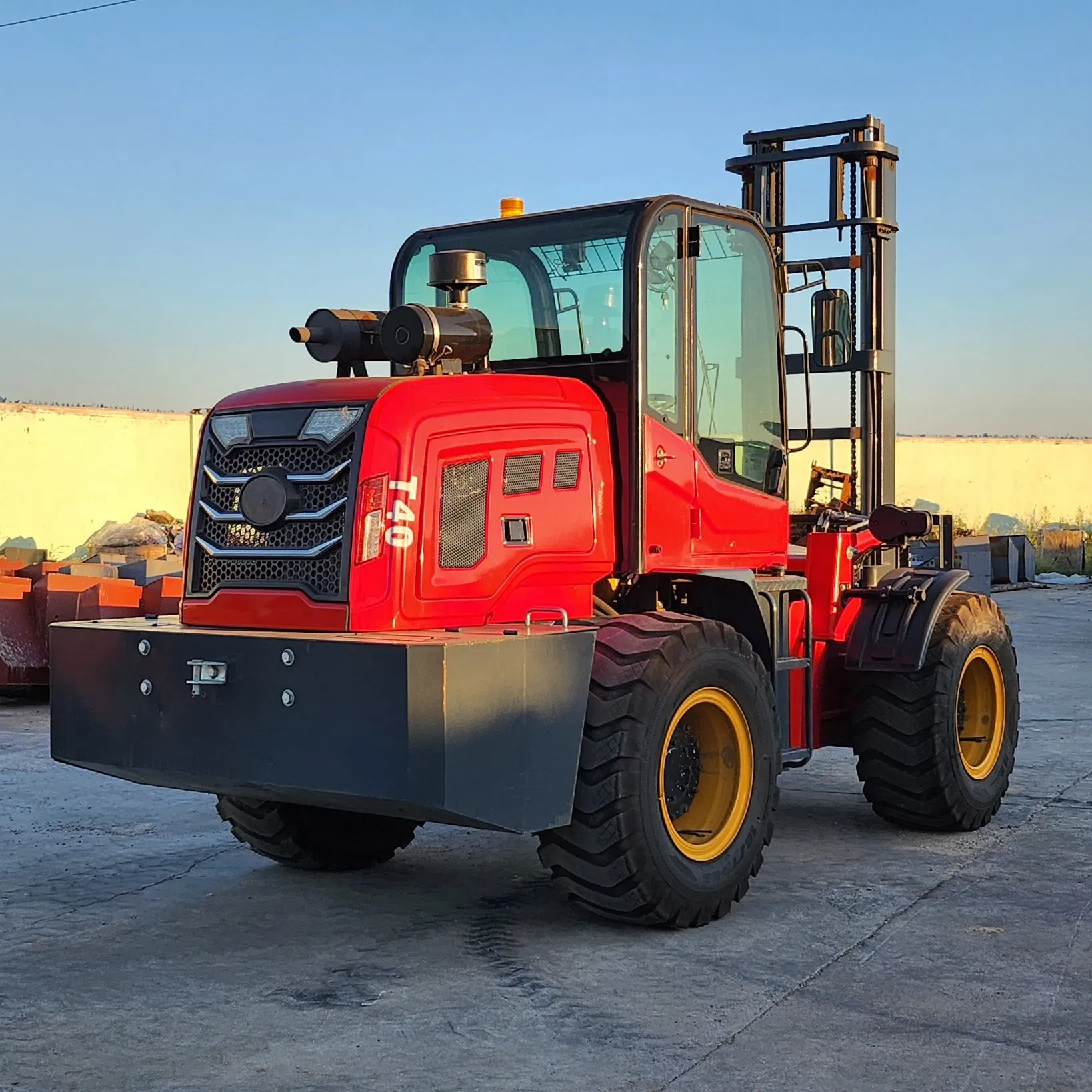 Rough Terrain Multifunctional Diesel 4X4 off Road 3.5t/4t/5t 3m/4m/5m Rear Steering Diesel Forklift 4WD