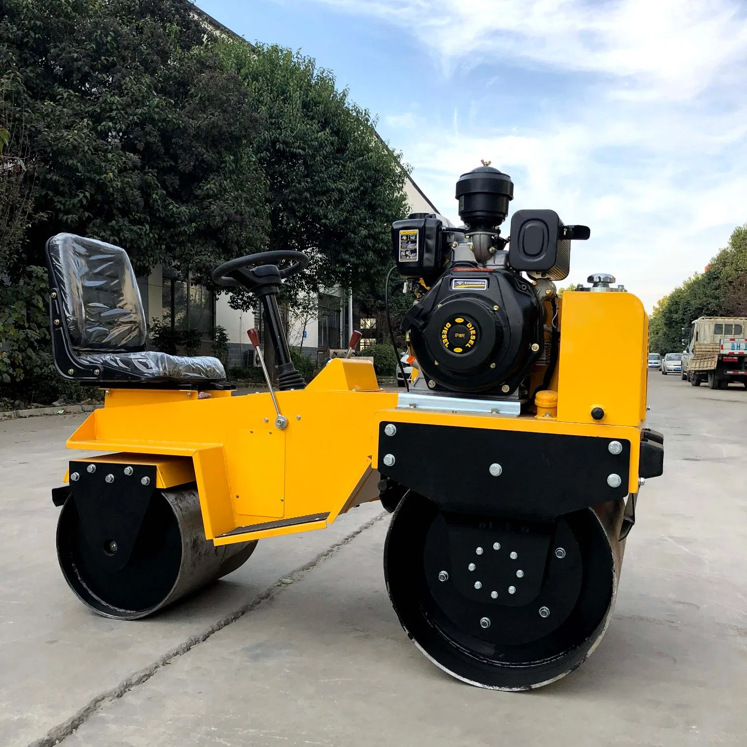 Advanced 3 Ton Trench Roller for Narrow Area Work Featuring Easy-Turn Technology and Labor-Saving Armrest Design