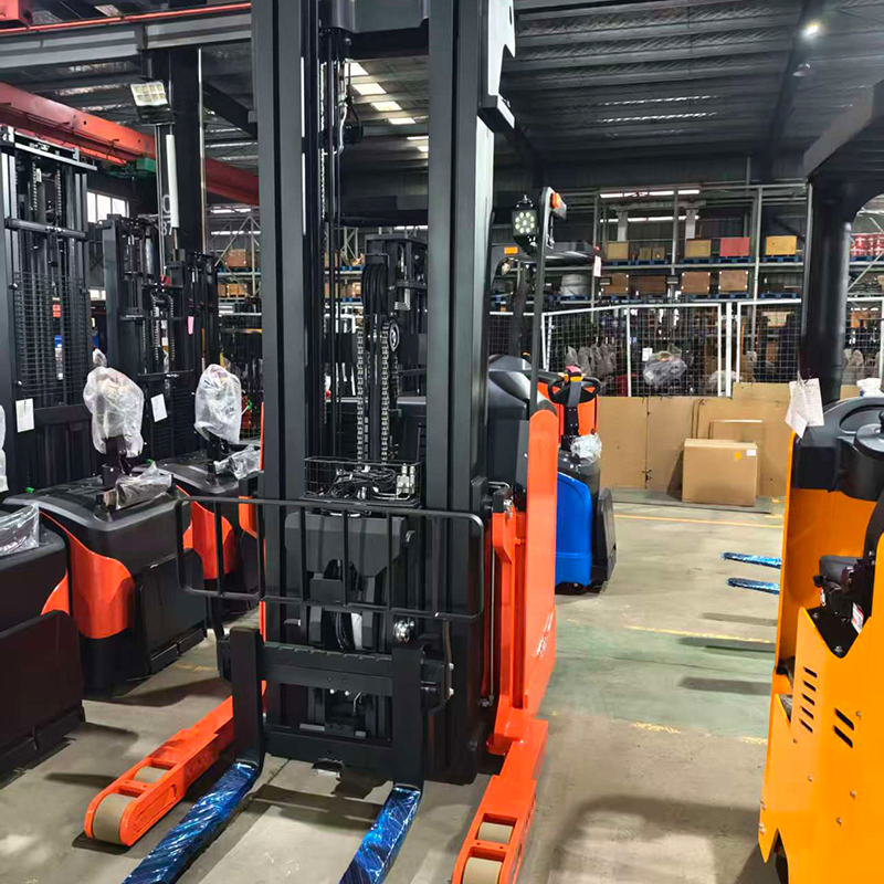 Standing Electric Deep Reach Truck for Narrow Aisle Warehouse