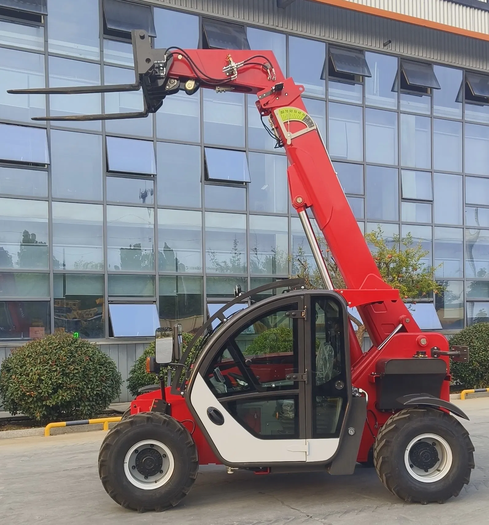 2.5ton 3ton 3.5ton 4ton Telehandler Farm and Agriculture Machinery Telescopic Forklift Construction Engineering Machinery Telescopic Handler