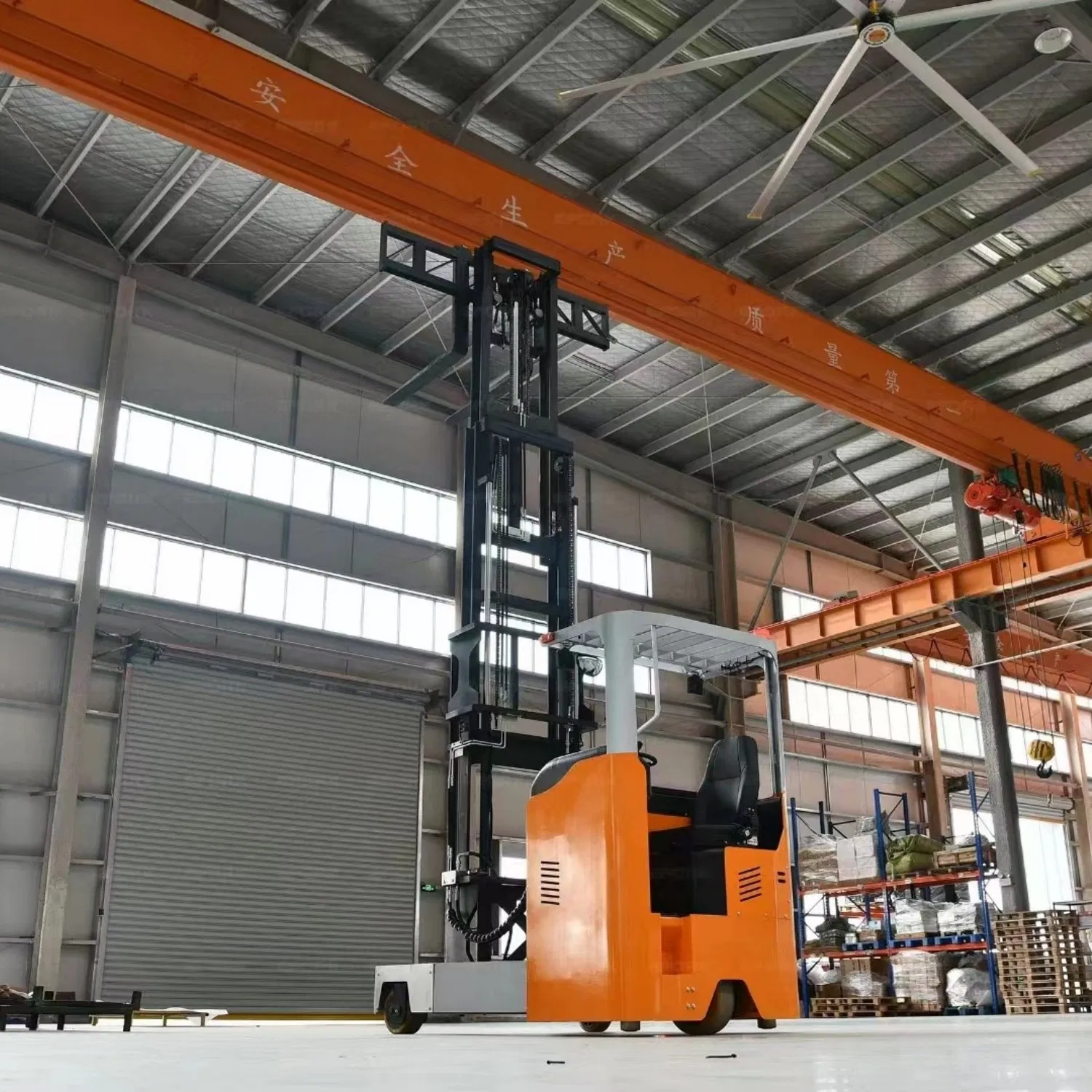 80V Lithium Battery Reach Truck 10m Narrow Aisle Reach Forklift 2.2ton Double Deep Scissors Vna