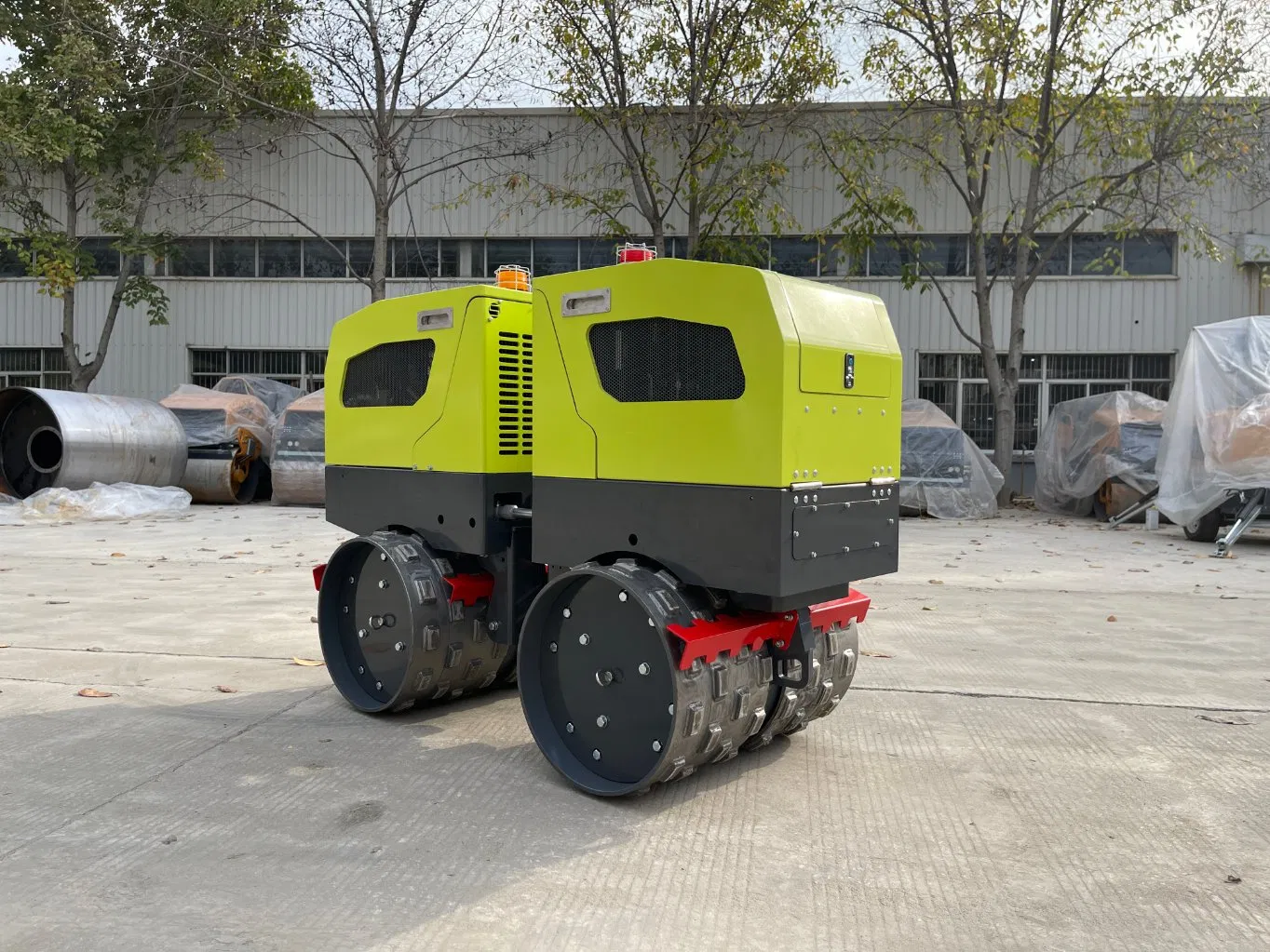 Remote Control Trench Vibratory Road Roller Compact New Design Trench Roller Compactor for Tight Spaces Compaction Construction