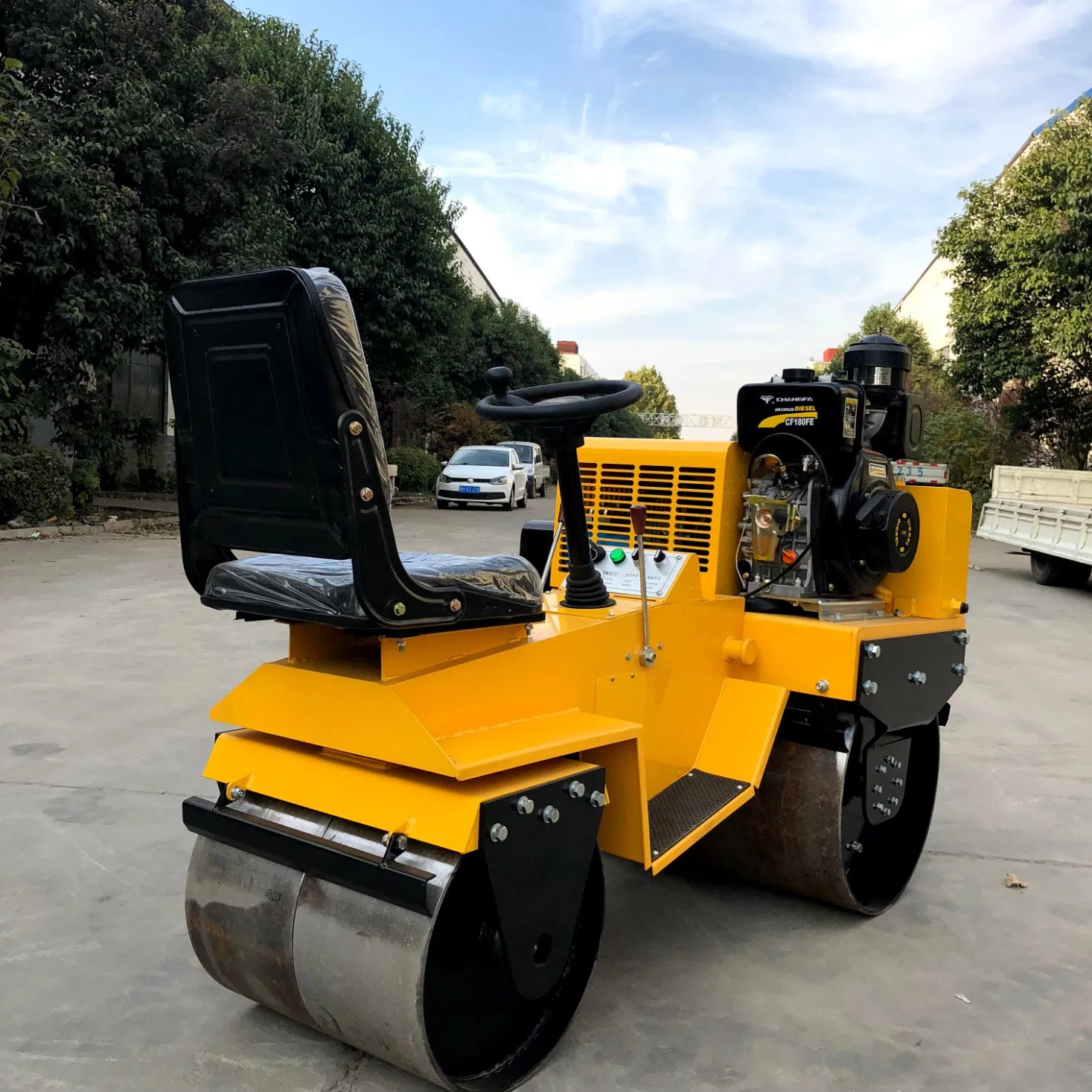 Advanced 3 Ton Trench Roller for Narrow Area Work Featuring Easy-Turn Technology and Labor-Saving Armrest Design