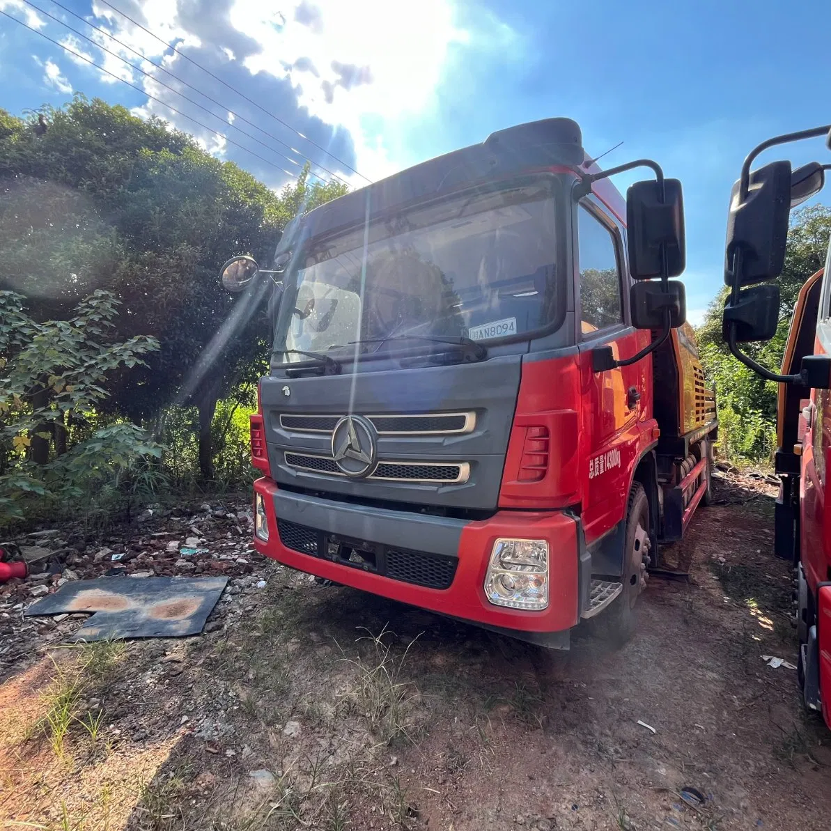 Used Sanny Concrete Line Pump Hydraulic Pump Truck Mounted Concrete Pump Hbt118-25 Made in 2022 in Good Condition