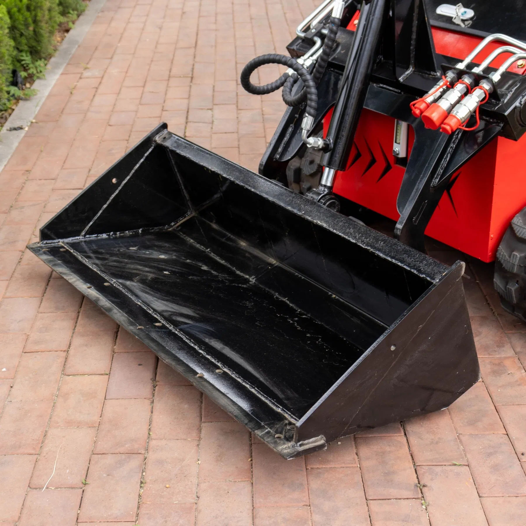 23HP Compact Structure Crawler Diesel Multipurpose Skid Steer Mini Micro Wheel and Track Auger Small Loader Construction Equipment with EPA for Us Market