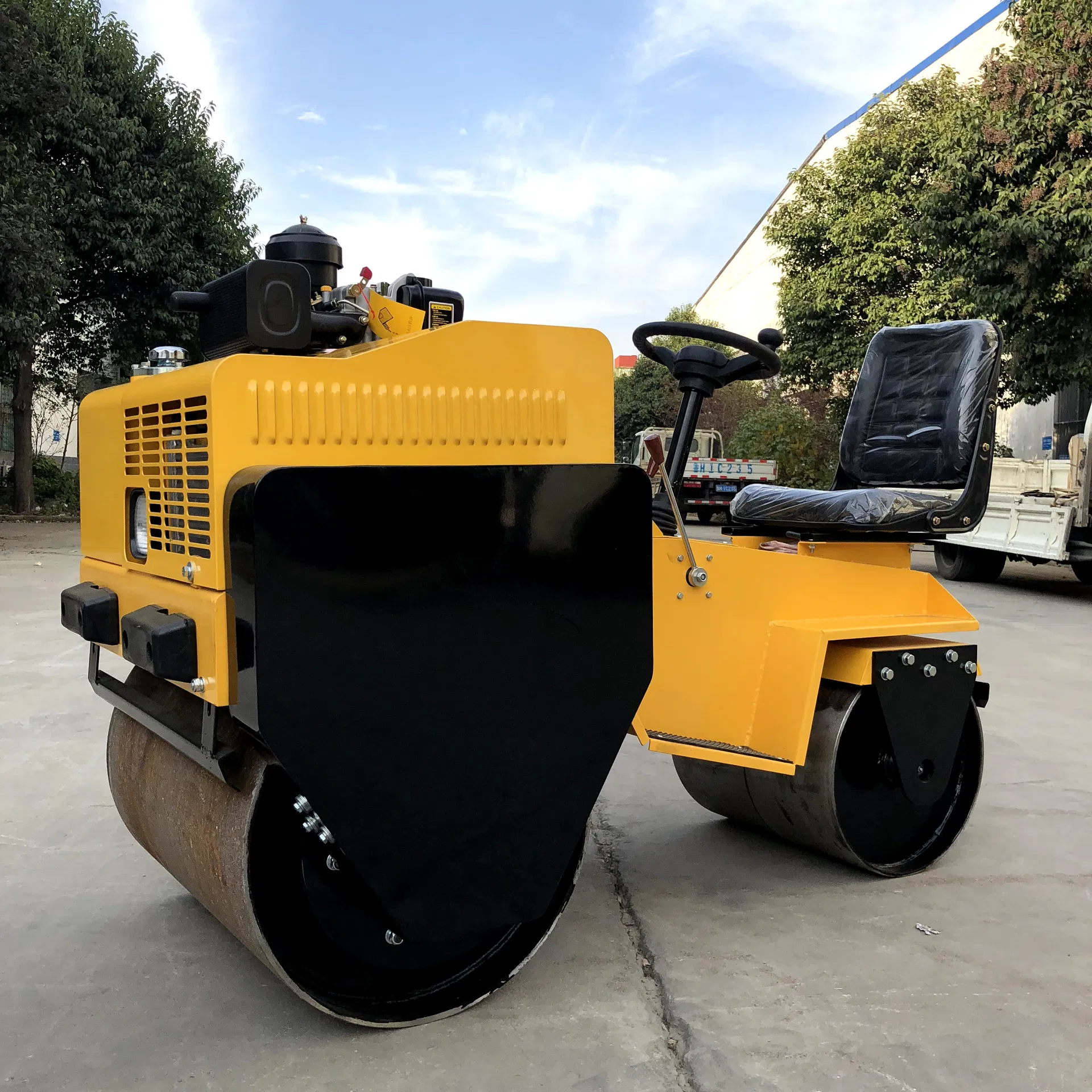 Vibratory Roller Working