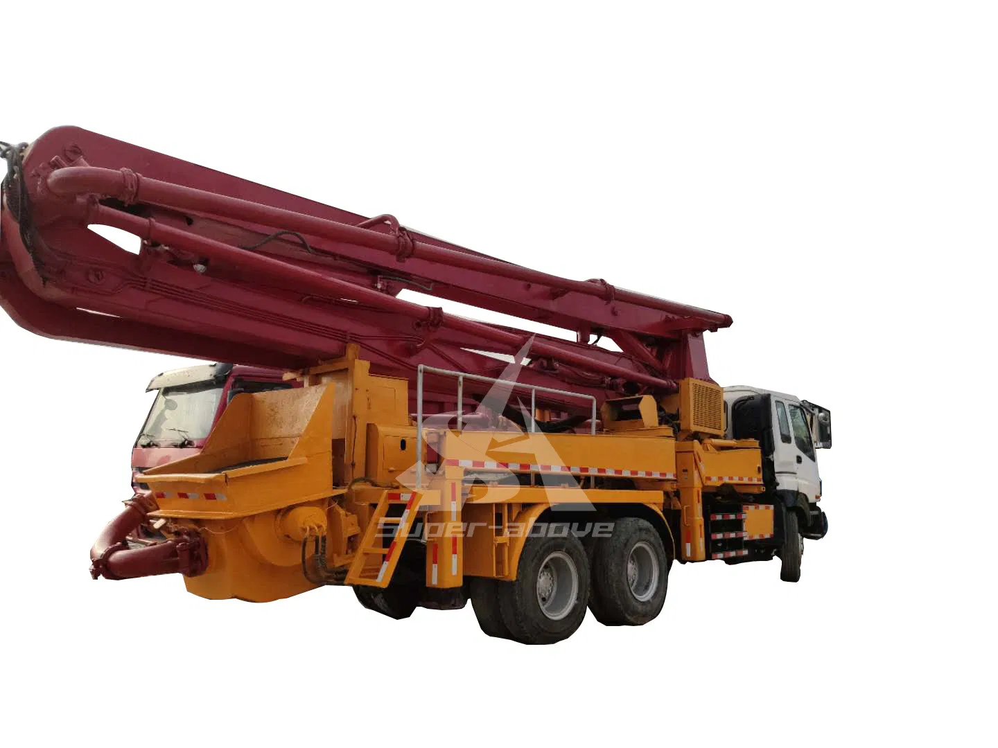 Truck Mounted Pump for Concrete with 37m Pump Height with High Quality