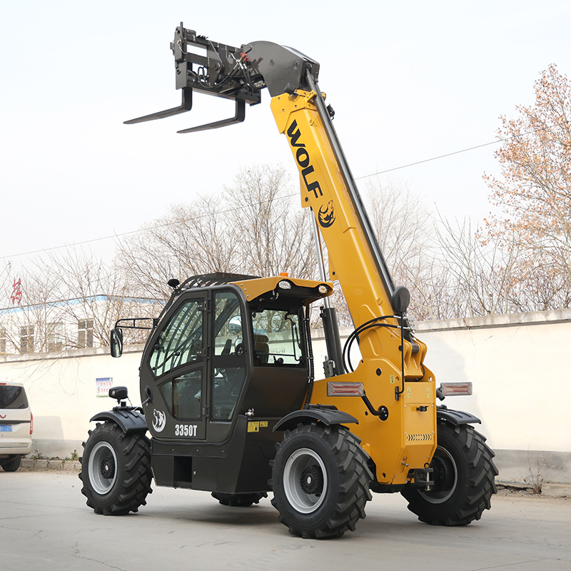 Factory Multifunction Diesel 4WD 7000mm Lifting Height 3500kg 3.5t/Ton Capacity Agricultural Mini Compact Forklift Telehandler with Different Attachment