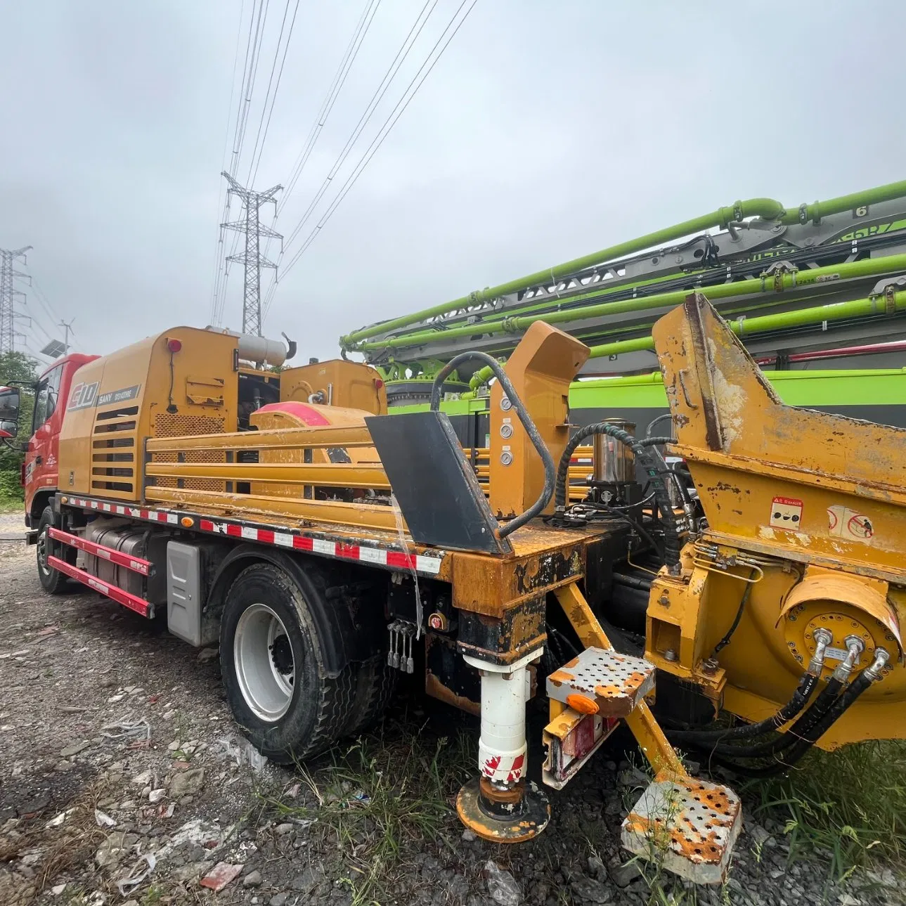 High Quality Sanny Concrete Line Pump Truck Mounted Concrete Pump Hbt100-23 C-10 100m3/H Line Pump Made in 2021 Construction Machinery