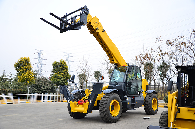 XCMG Official Second Hand Telescopic Arm Forklift Xtf4014K Compact Telehandler for Sale