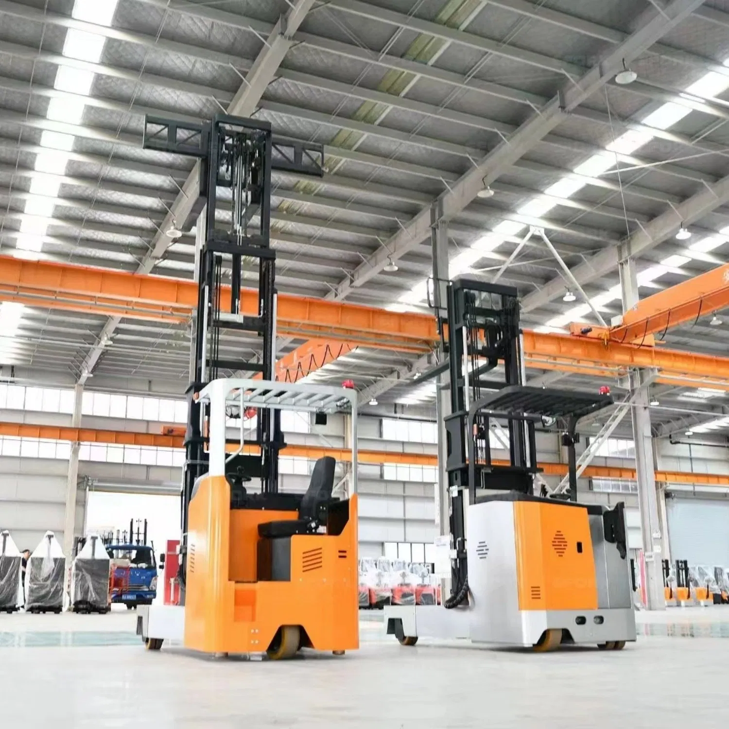 80V Lithium Battery Reach Truck 10m Narrow Aisle Reach Forklift 2.2ton Double Deep Scissors Vna