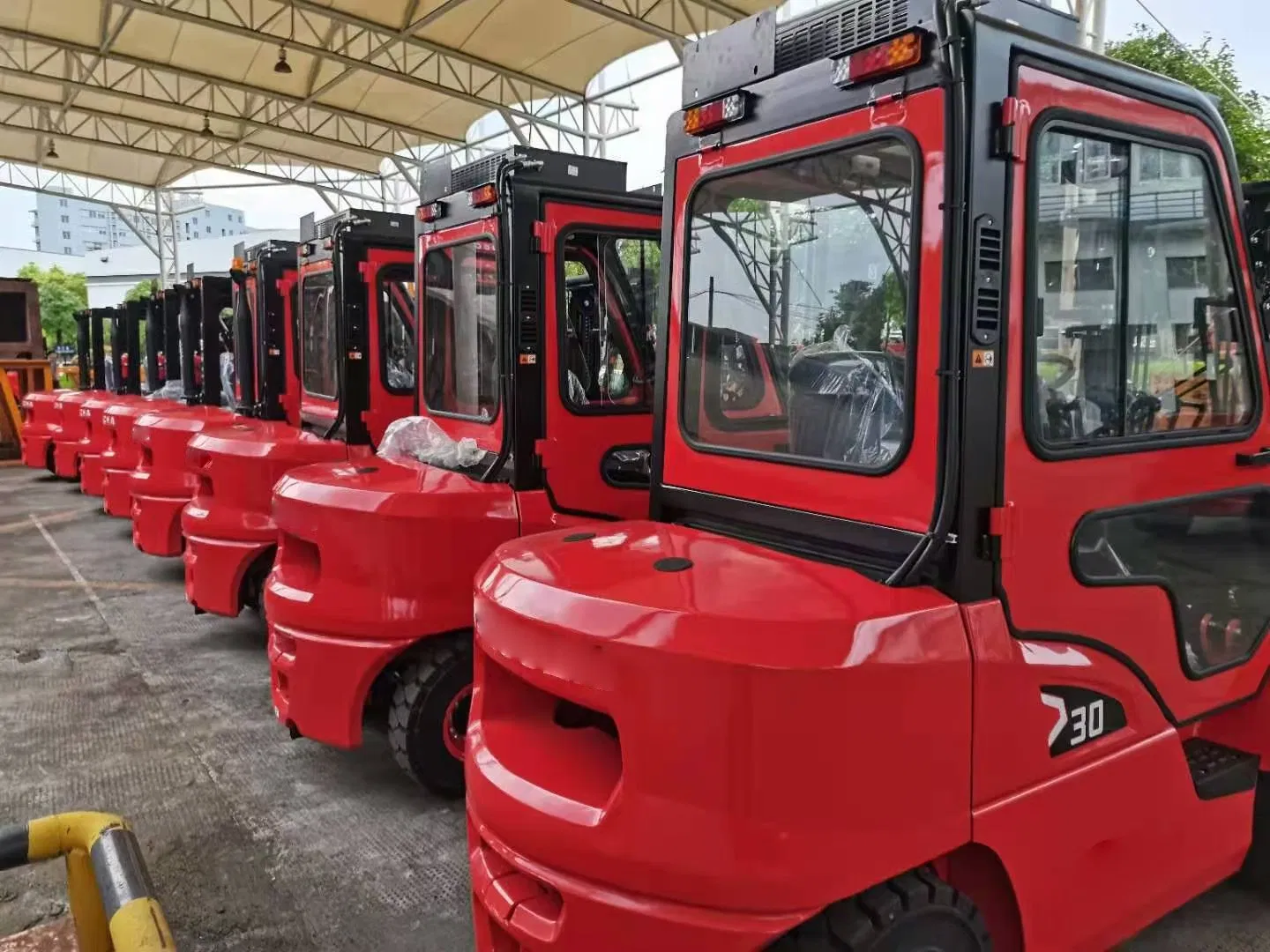 Heli Cheap Forklifts Mini 3 Ton 3.5 Ton Electric Diesel LPG Rough Terrain Forklift for Truck with Spare Parts for Sale