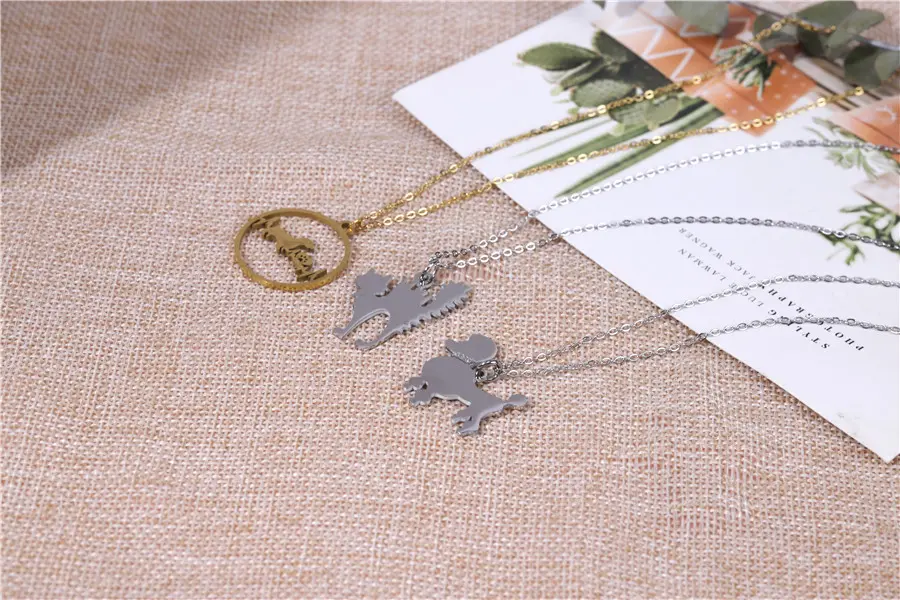 Modernistic Cat Silhouette Pet Pendant Necklace Detail