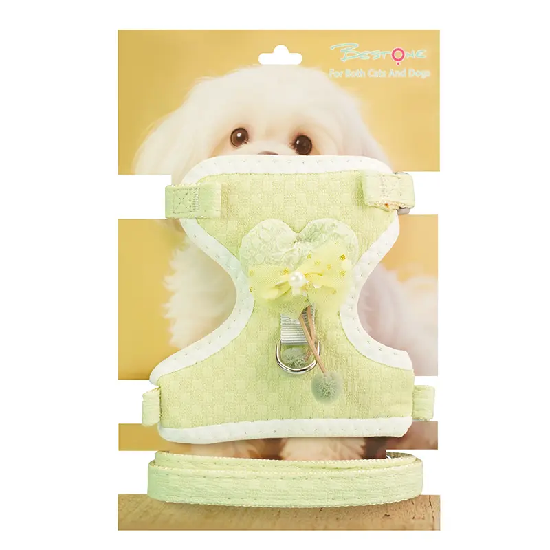 Butterfly Bow Pet Harness and Leash Set detail