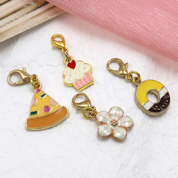 Discount Adorable Dessert-Inspired Charms for Pet Collars Supplier, Suppliers