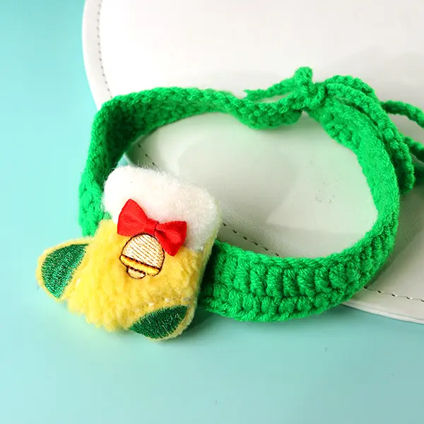 OEM Christmas Knit Pet Collar Holiday-Themed Handmade Decoration for Cats & Dogs Suppliers, Exporters