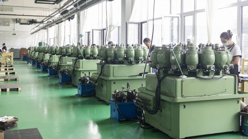 Multi-station precision milling machine at Ciso Tool factory