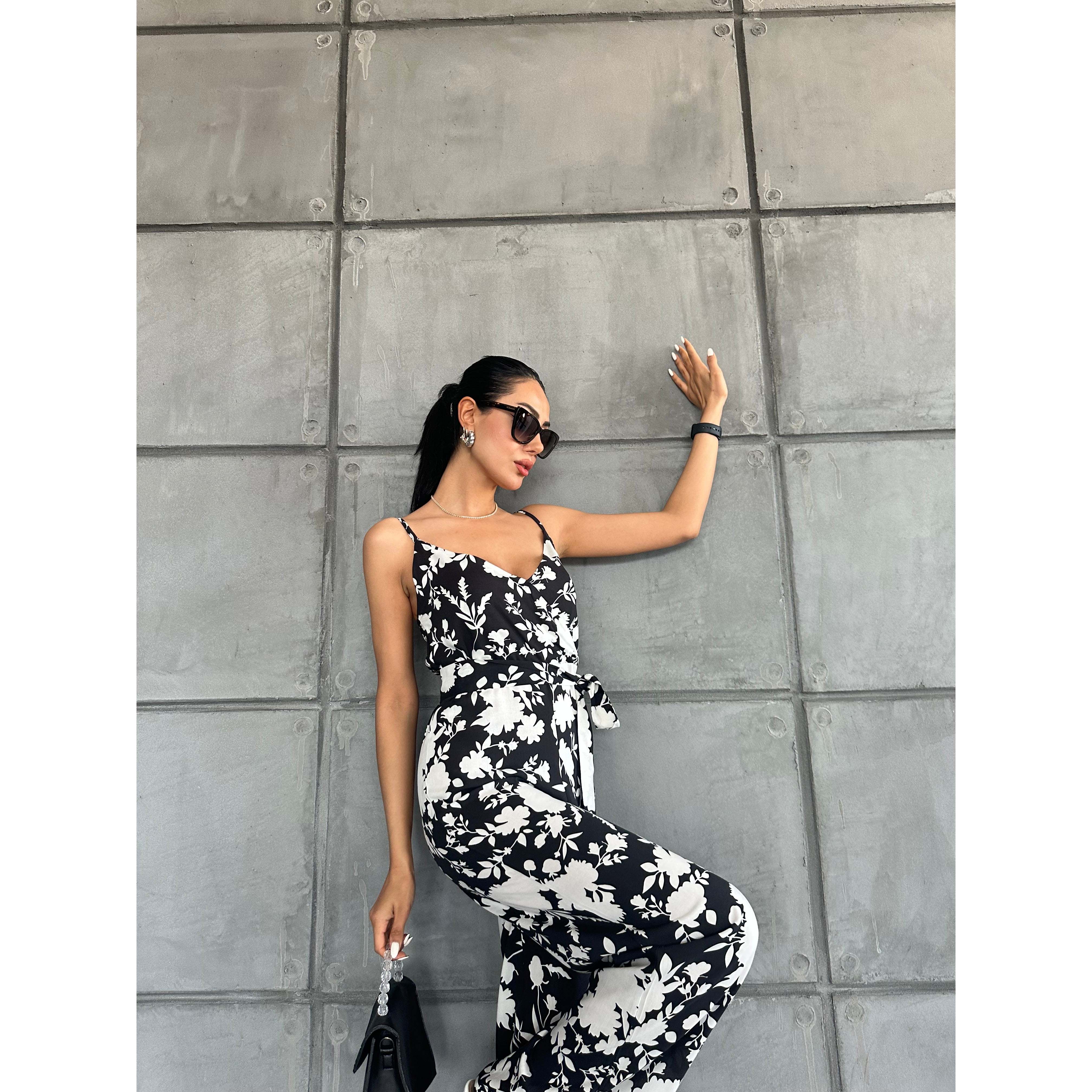 High Waist Patterned V-Neck Strappy Jumpsuit Breathable Chiffon Casual Style