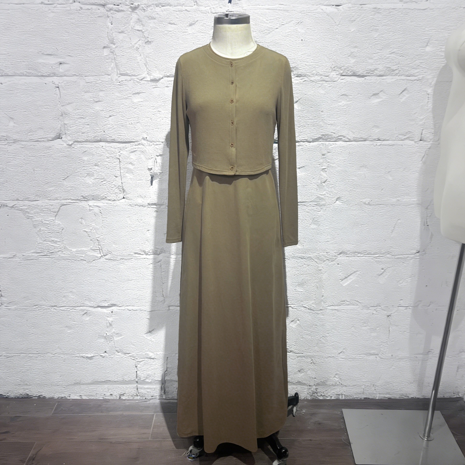 Women's Olive Green Two-Piece Midi Dress Set Cropped Knit Top &amp; Flowy Skirt Vepeen Apparel