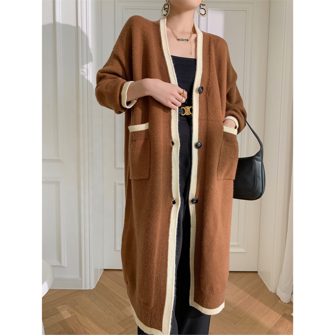 Women's Simple Lazy Style Thick V-neck Long Knitted Cardigan Autumn Winter Casual Loose Button Decoration Breathable 28%Nylon