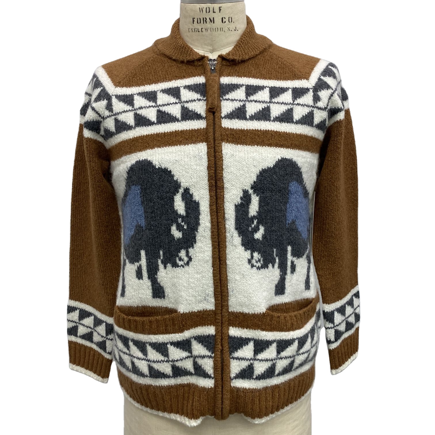 Sweater Detail 7