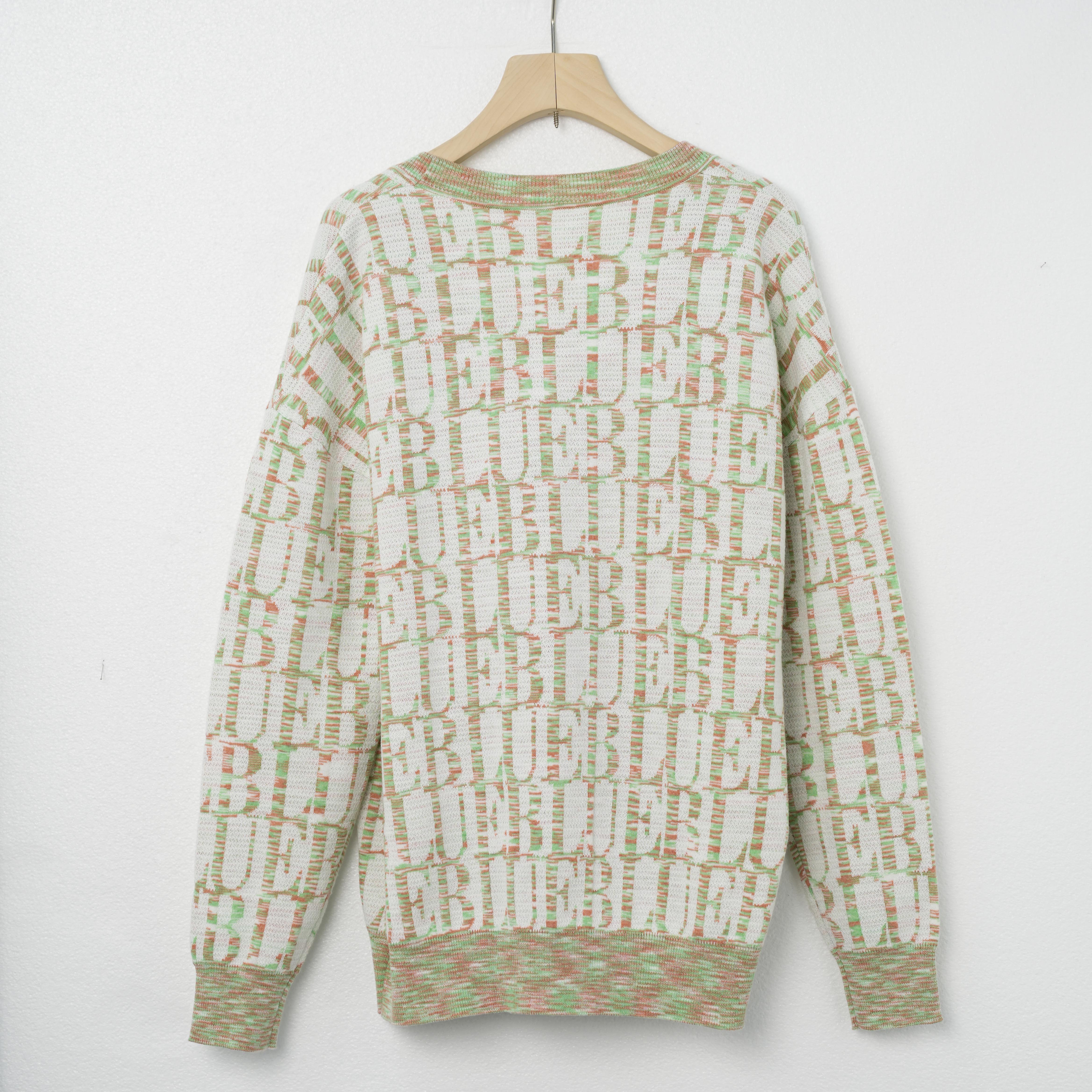 Customizable Men's Long Sleeve Knitwear Manufacturer's V-Neck Cardigan Sweater For Winter