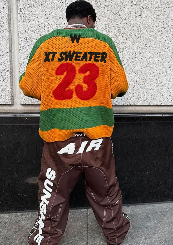 Sweater Display 4