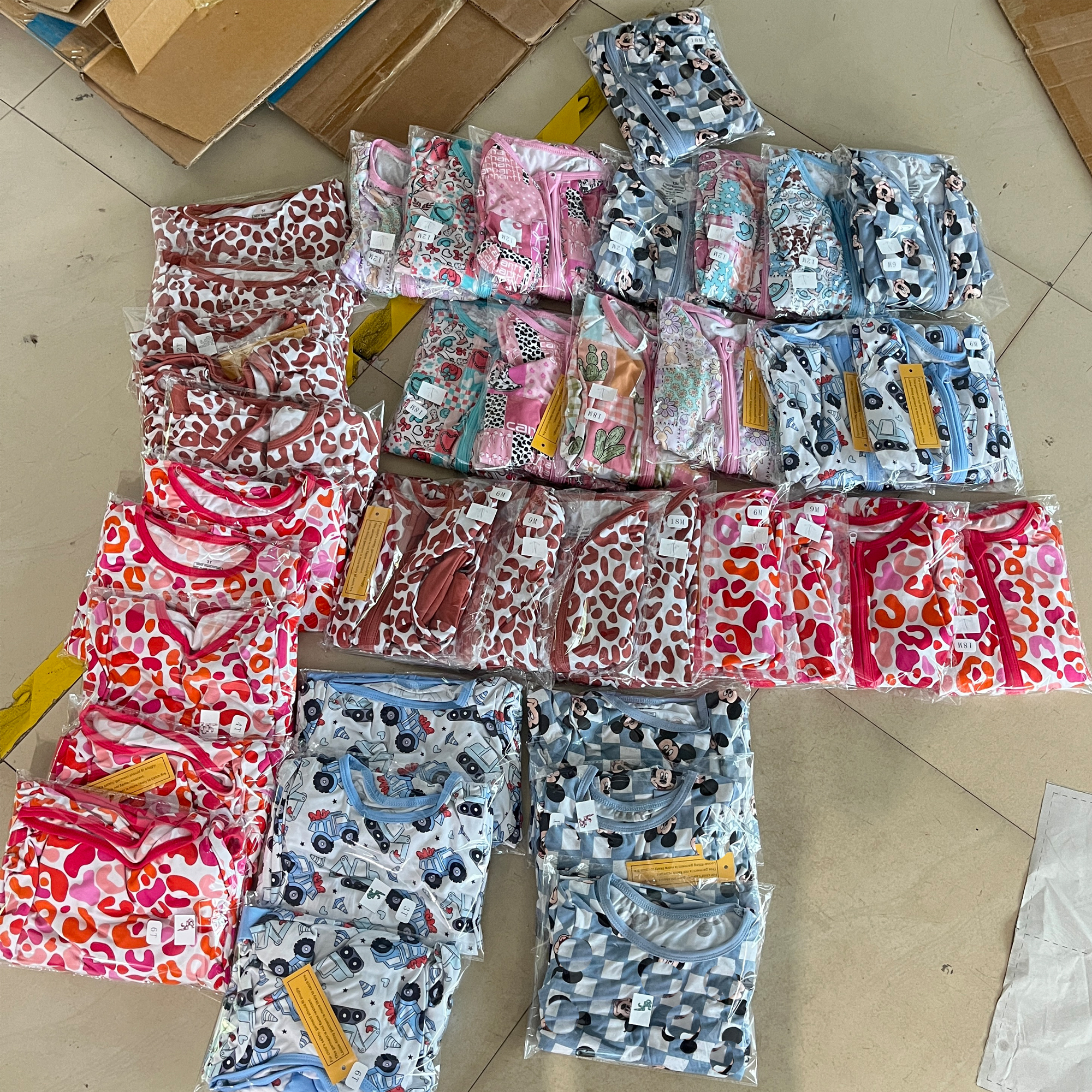 West RTS Mystery Box Bamboo Adhesive Western Farm Printed Zipper Jumpsuit And Long Sleeve Set For Babies