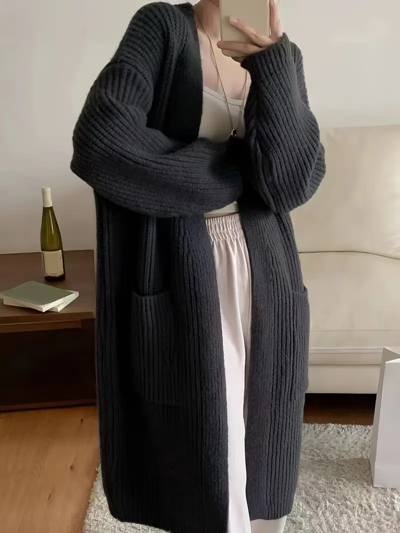 Customized Autumn Women's Thick Knitted Sweater Cardigan OEM Factory Long-sleeved Loose Large Size Casual Long Basic Sweater