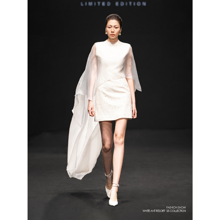 Luxury Fashion Women Dresses Elegant JILNA EMB MINI DRESS Sleeveless A-line Custom Labels Women's Fashion Clothing from Vietnam