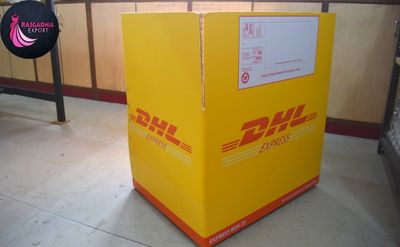 DHL Box