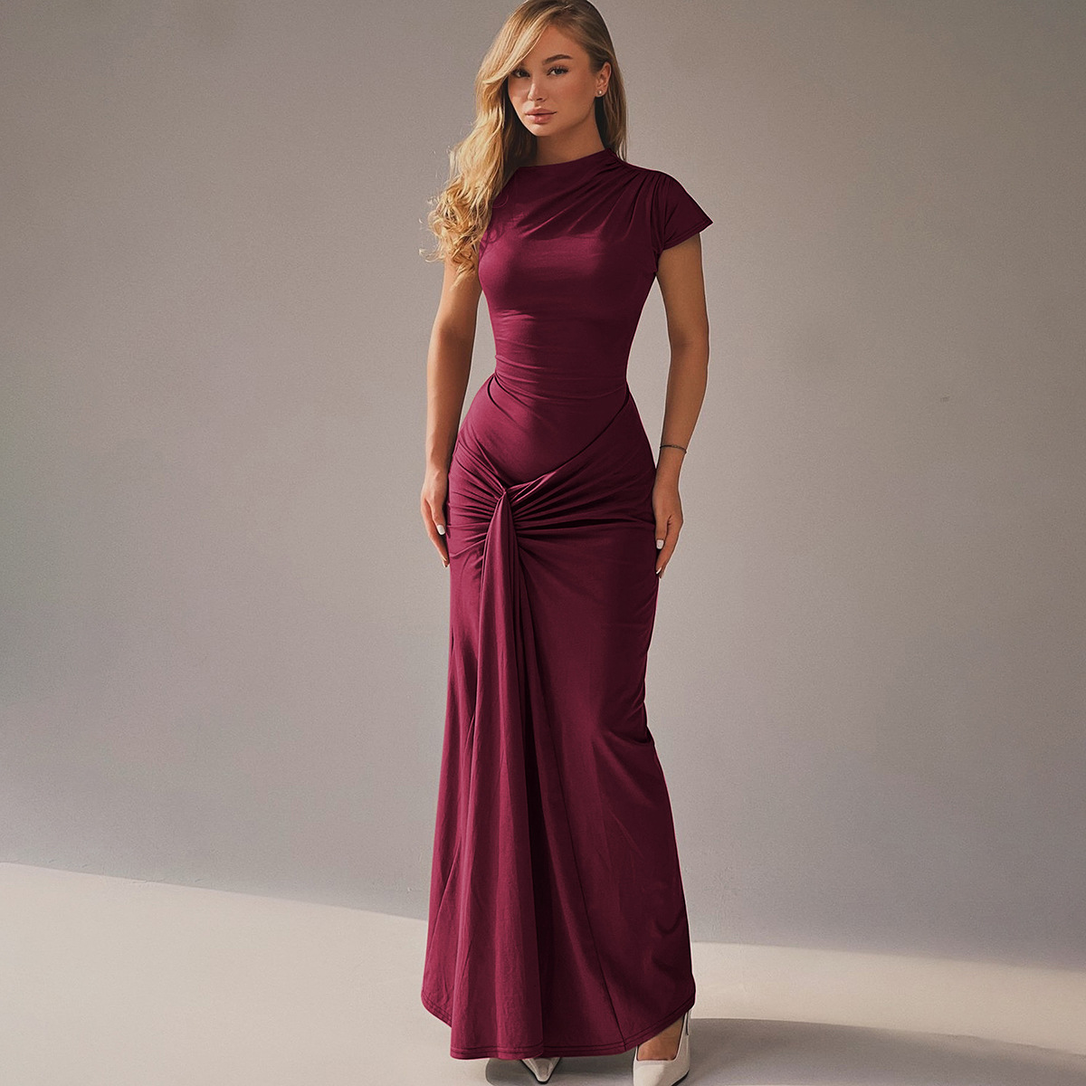 Hot Selling Women's Maxi Dress Fashion Elegant Short Sleeve Dress Slim Dress for Woman