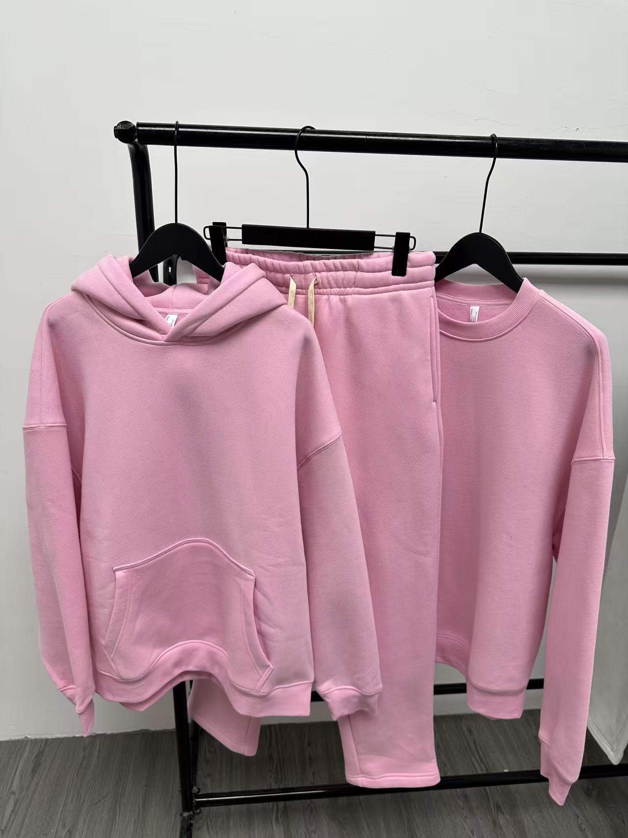 Product Show 3