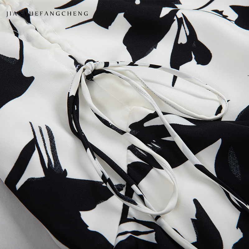 Women Classic Floral Contrast Color Custom Printed Stain Fabric High Waist Ruffles Luxury Office Daily Wear Wrap Midi Spring