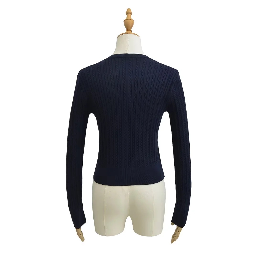 Sweater Details