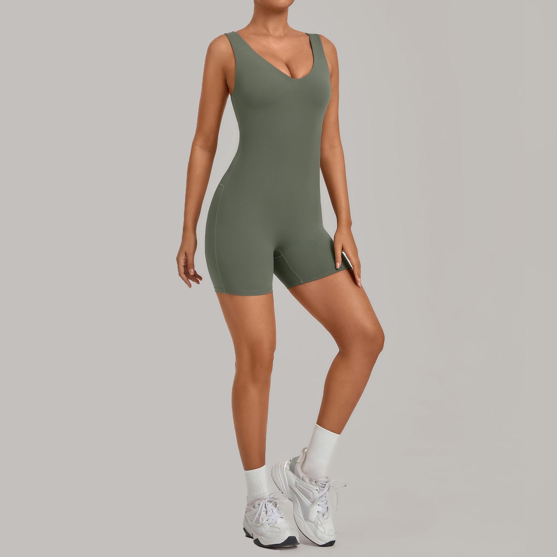 YIYI Women's V-Neck Backless Yoga Jumpsuit Built-in Bra One-piece Tight Sports Bodysuit Sleeveless Running Fitness Romper