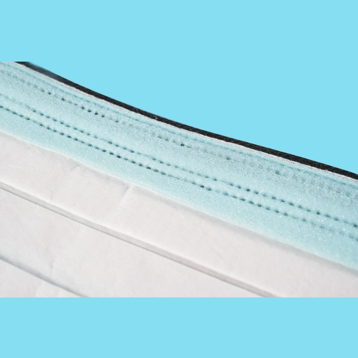 Tie-on Type Iir Surgical Mask with Integrated Anti-Fog Visor Black Foam Nose Seal for Dental Use