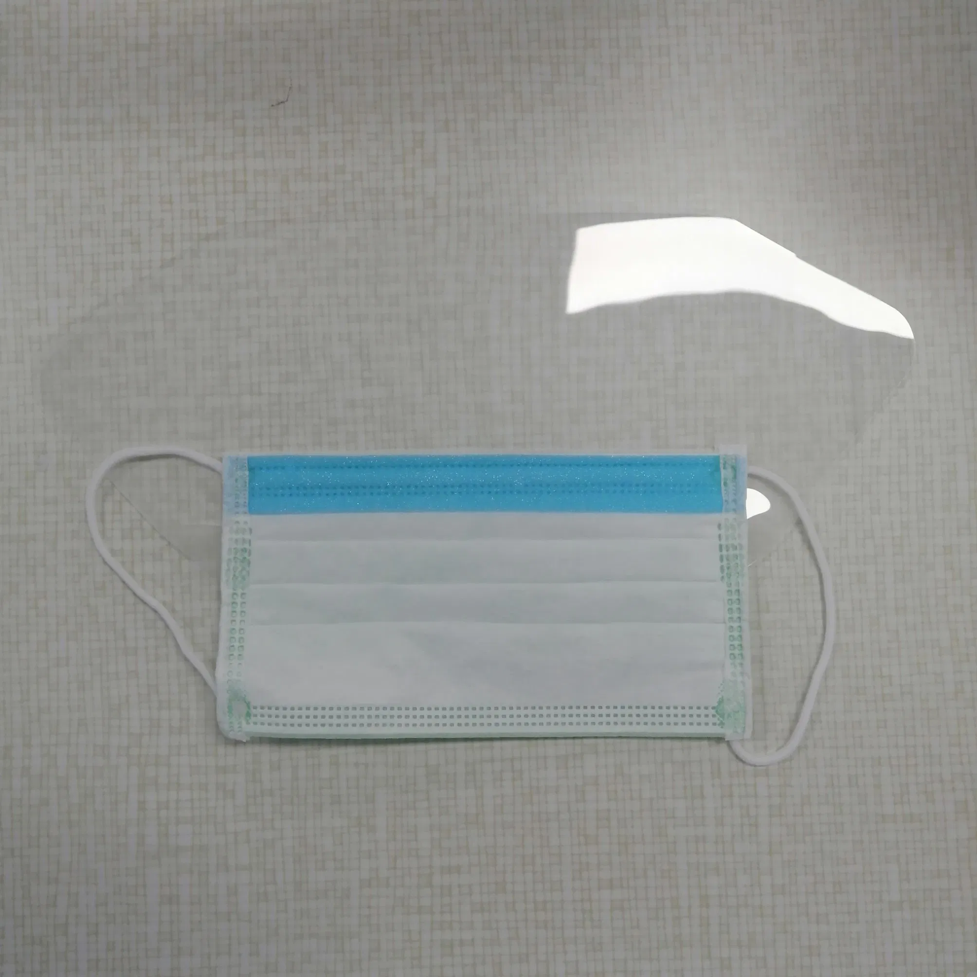 Máscara Descartável com Protetor Ocular Antivapor 3ply Máscara com Forro de Plástico Fornecedor