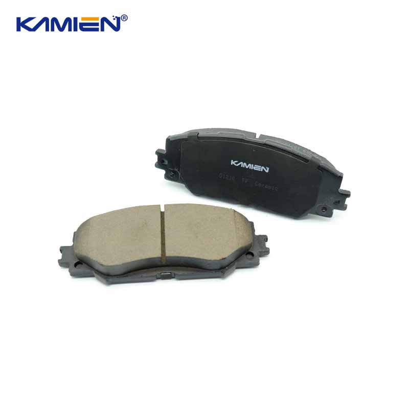 Acessórios de Carro por Atacado Peças de Auto Parte Dianteira Traseira Pastilha de Freio Semi Metálica Cerâmica para Toyota Corolla Altis Hiace Camry Quantum D1210