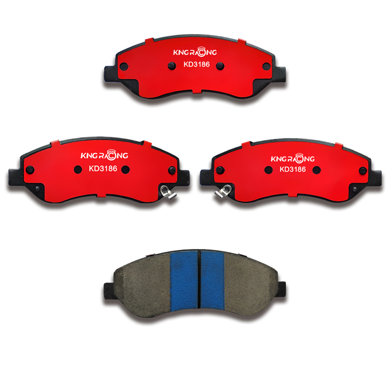 Venda de fábrica de pastilhas de freio de cerâmica macias e sem poeira na cor vermelha chinesa para Hyundai, Toyota, BMW, Chery, Geely, Byd e KIA