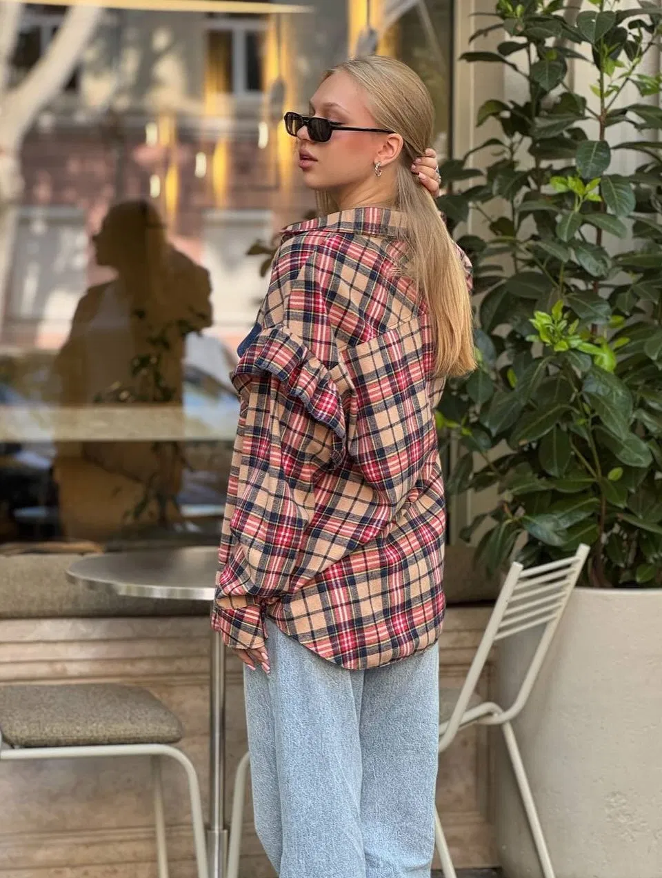 Camisa de Flanela Xadrez Oversized Feminina de Manga Longa Casual com Botões Blusa Checada Vintage para Mulheres