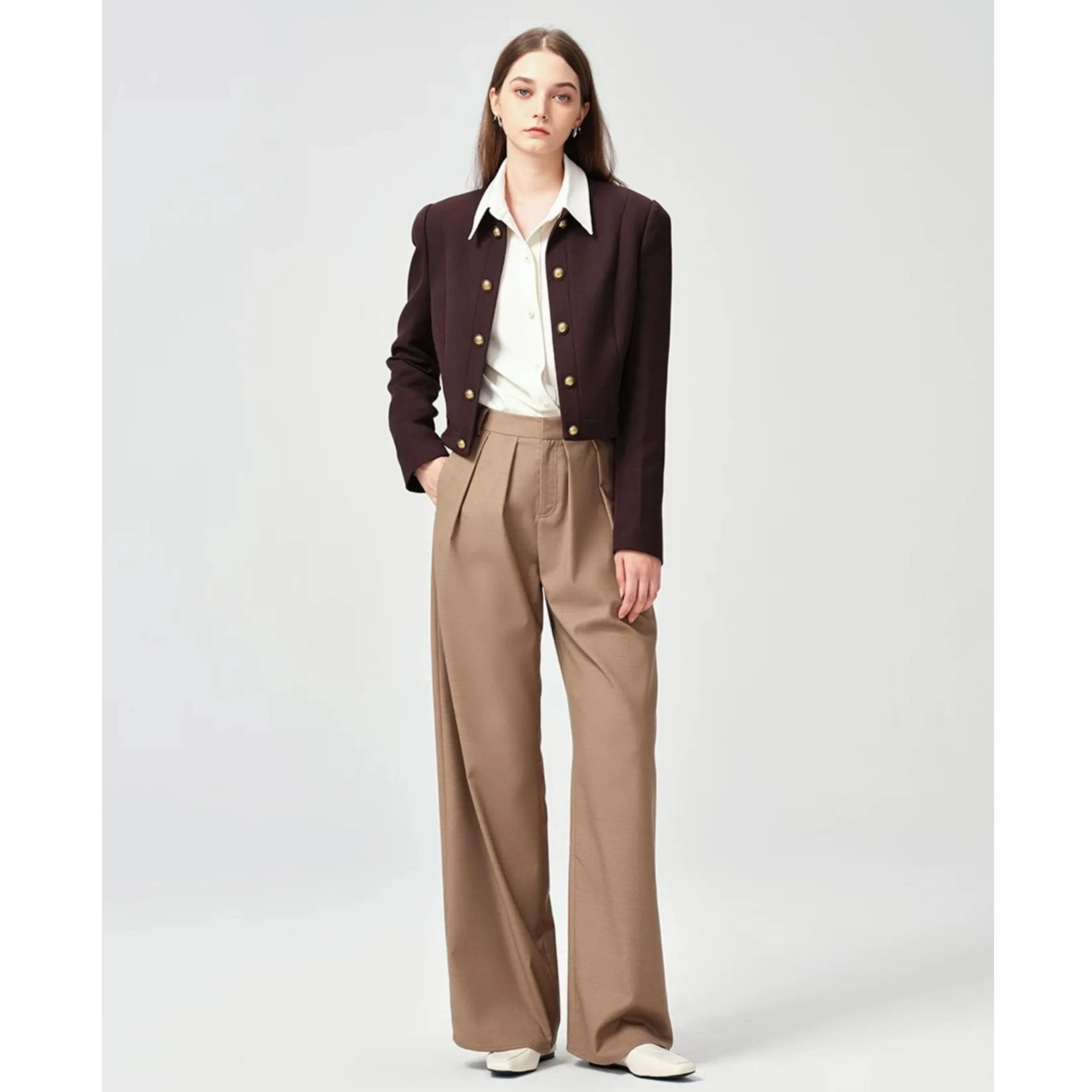 Logo de Marca Atacado Casaco de Uma Peça para Mulheres Jaqueta de Alta Qualidade Sem Colarinho Blazer Curto com Botões Decorativos para Mulheres