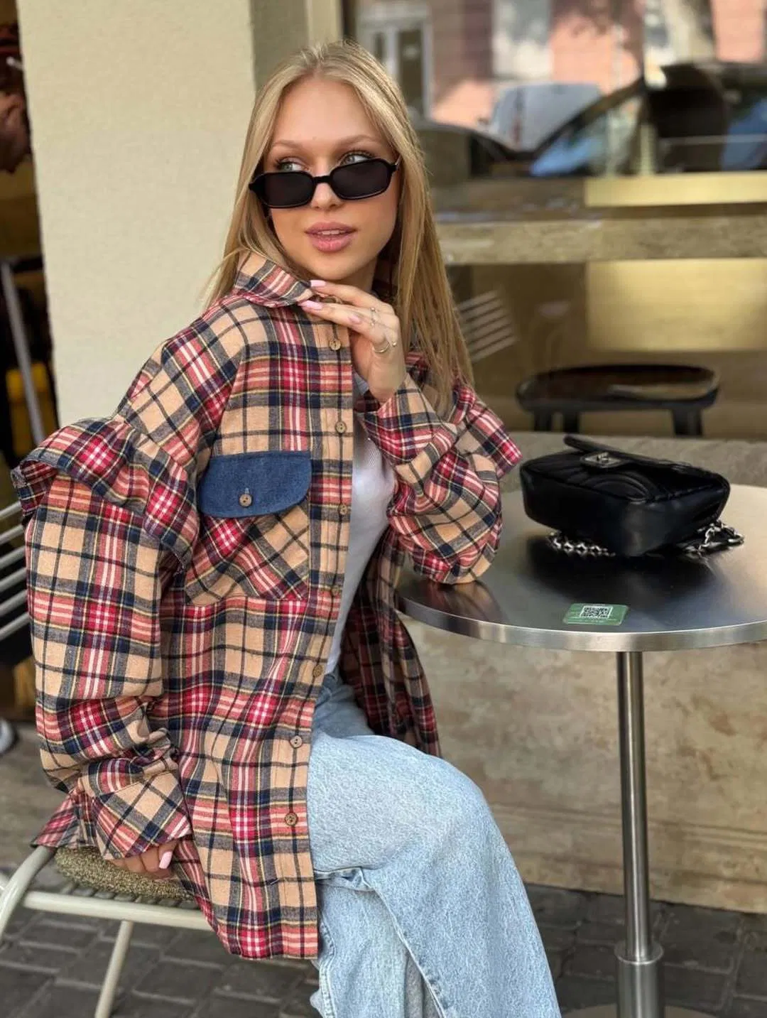 Camisa de Flanela Xadrez Oversized Feminina de Manga Longa Casual com Botões Blusa Checada Vintage para Mulheres