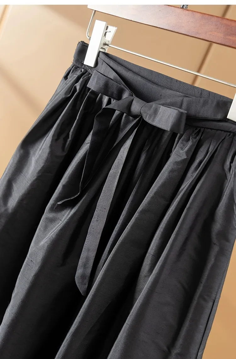 Saia de Cintura Alta de Seda e Malha Luxuosa e Moderna para Mulheres Fashionáveis