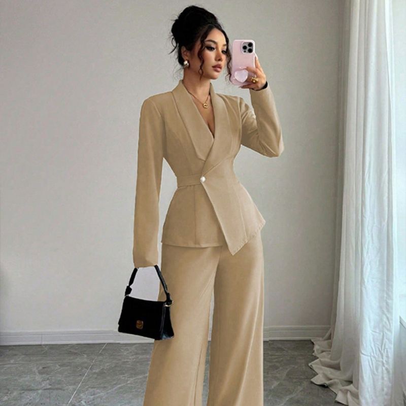 Blazer Feminino de Festa com Gola Xale e Acabamento em Cetim