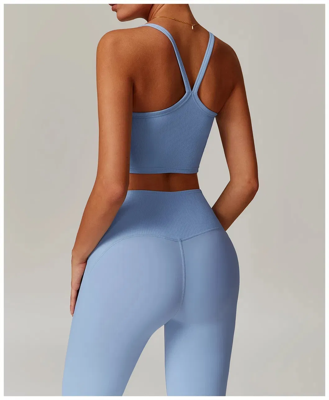 Detalhe Roupas Ginástica 9