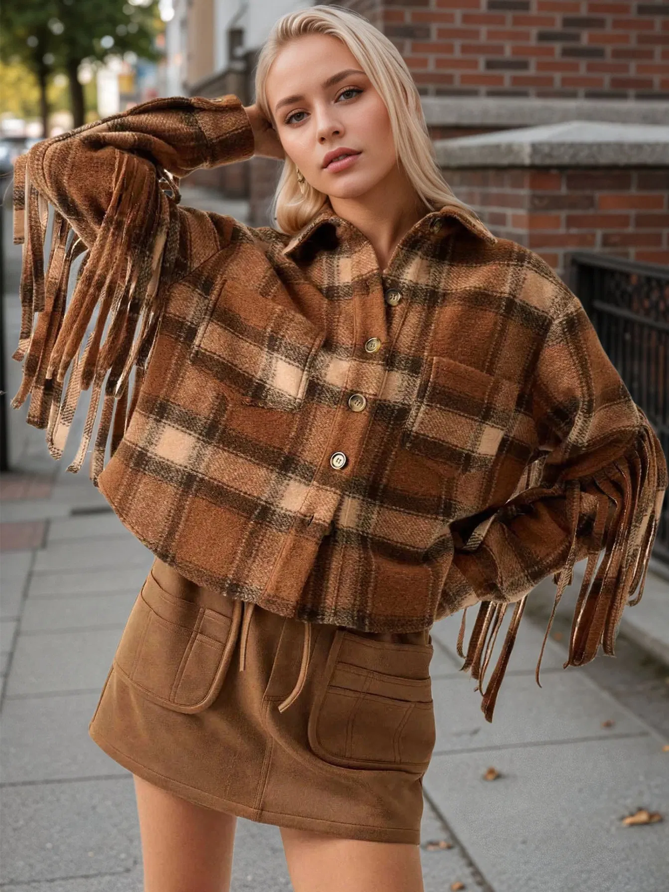 Jaqueta de flanela xadrez oversized feminina de manga longa, estilosa, com botões, respirável, com bolsos, tingida lisa, casual, outono