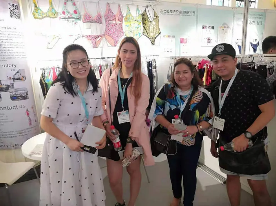 Showroom de moda feminina